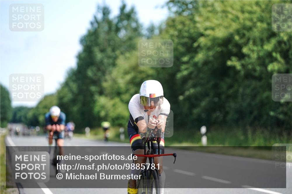 21.06.2026 - Viking Triathlon Michael Burmester http://msf.ph/oto/9885781 21.06.2026 11:24:49 Radfahren 55, 55, 64, 68, 117, 182, 199, 255, 267, 386, 413, 413, 502, 515, 545, 612 meine-sportfotos.de