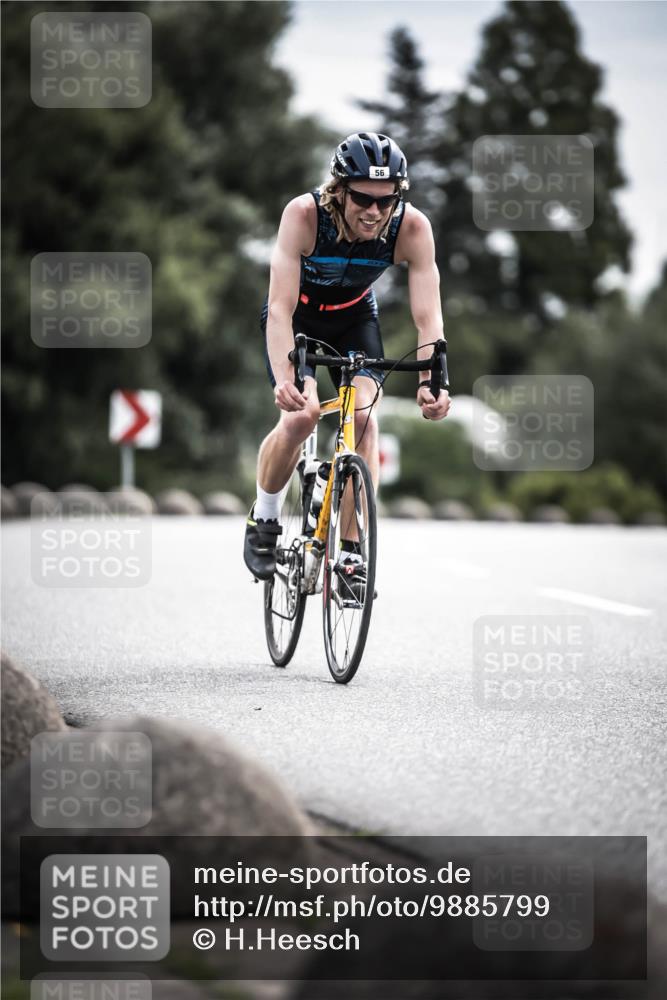 21.06.2026 - 29. Vierlanden-Triathlon H.Heesch http://msf.ph/oto/9885799 21.06.2026 10:38:47 Radfahren 56, 82 meine-sportfotos.de