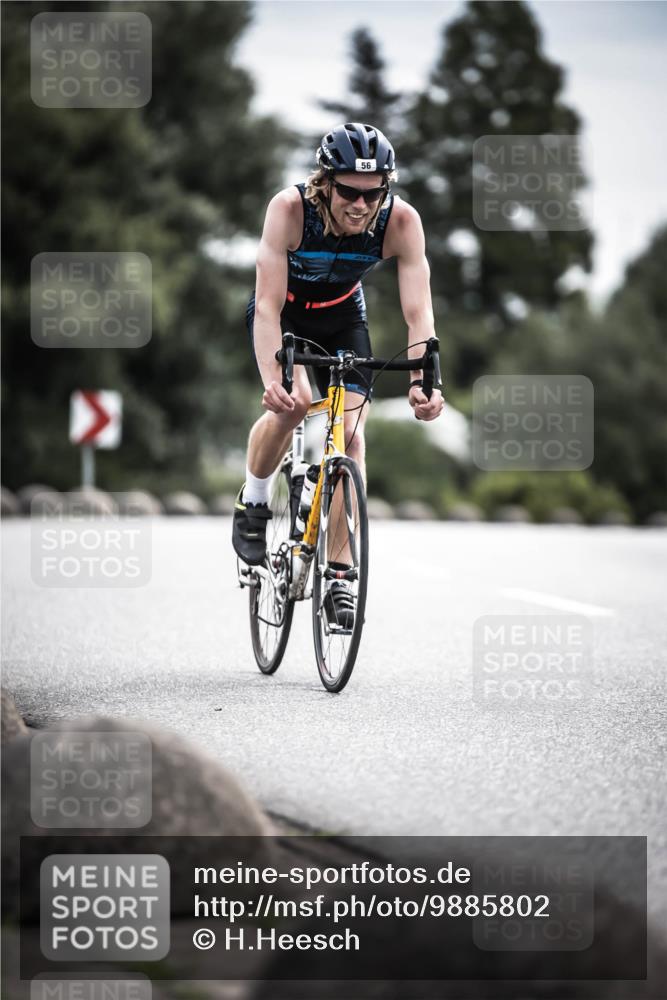 21.06.2026 - 29. Vierlanden-Triathlon H.Heesch http://msf.ph/oto/9885802 21.06.2026 10:38:47 Radfahren 56, 82 meine-sportfotos.de