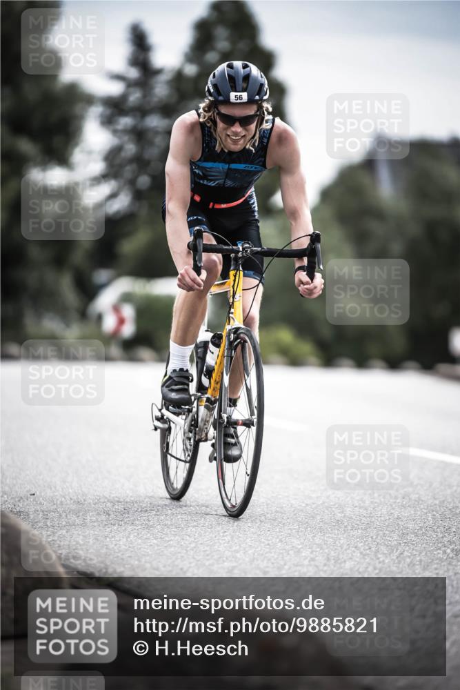 21.06.2026 - 29. Vierlanden-Triathlon H.Heesch http://msf.ph/oto/9885821 21.06.2026 10:38:47 Radfahren 56, 82 meine-sportfotos.de