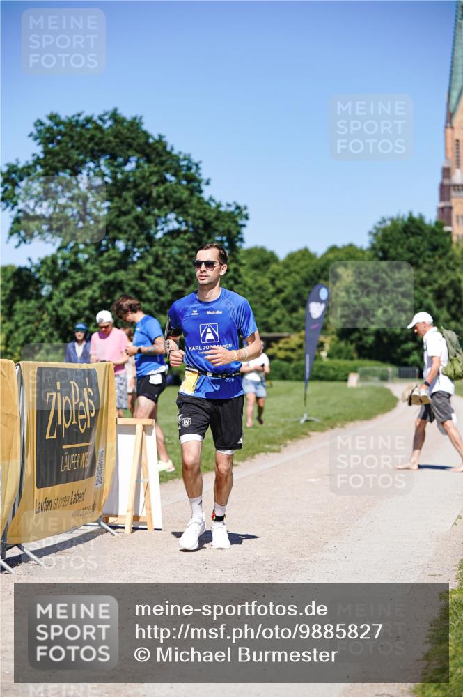 21.06.2026 - Viking Triathlon Michael Burmester http://msf.ph/oto/9885827 21.06.2026 16:09:33 Radfahren  meine-sportfotos.de
