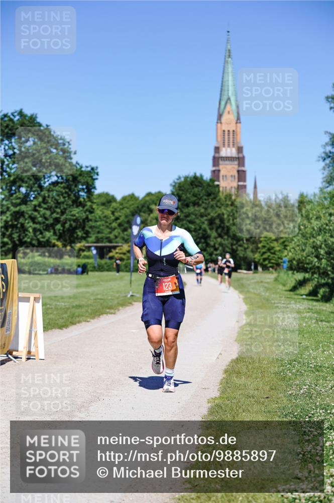 21.06.2026 - Viking Triathlon Michael Burmester http://msf.ph/oto/9885897 21.06.2026 16:10:58 Radfahren  meine-sportfotos.de