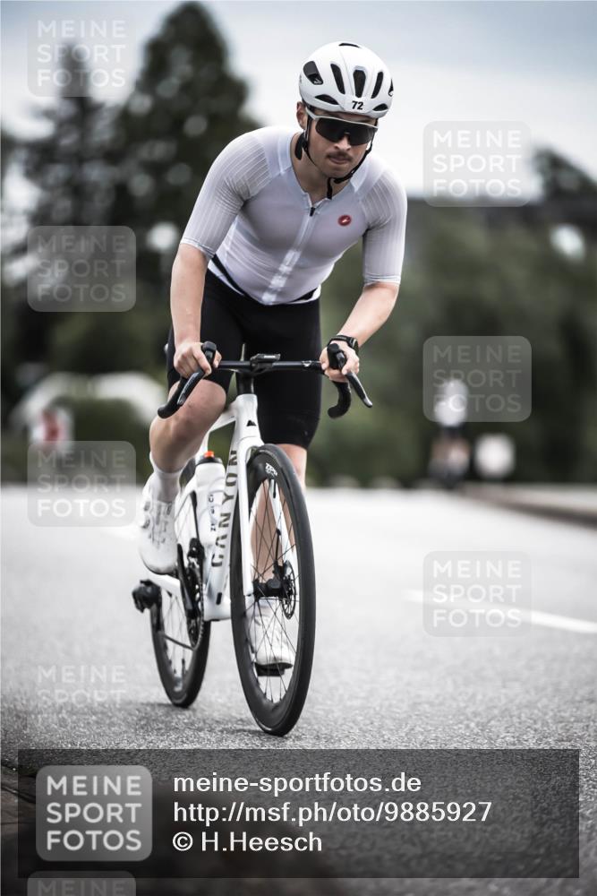 21.06.2026 - 29. Vierlanden-Triathlon H.Heesch http://msf.ph/oto/9885927 21.06.2026 10:39:09 Radfahren 72, 181 meine-sportfotos.de