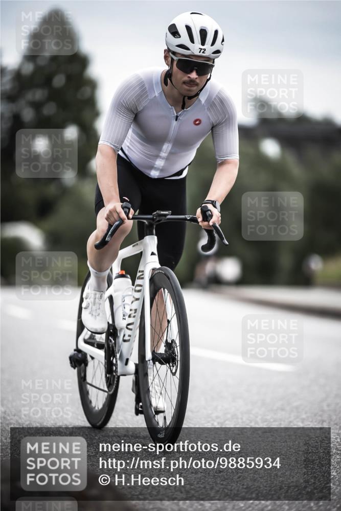 21.06.2026 - 29. Vierlanden-Triathlon H.Heesch http://msf.ph/oto/9885934 21.06.2026 10:39:09 Radfahren 72, 181 meine-sportfotos.de