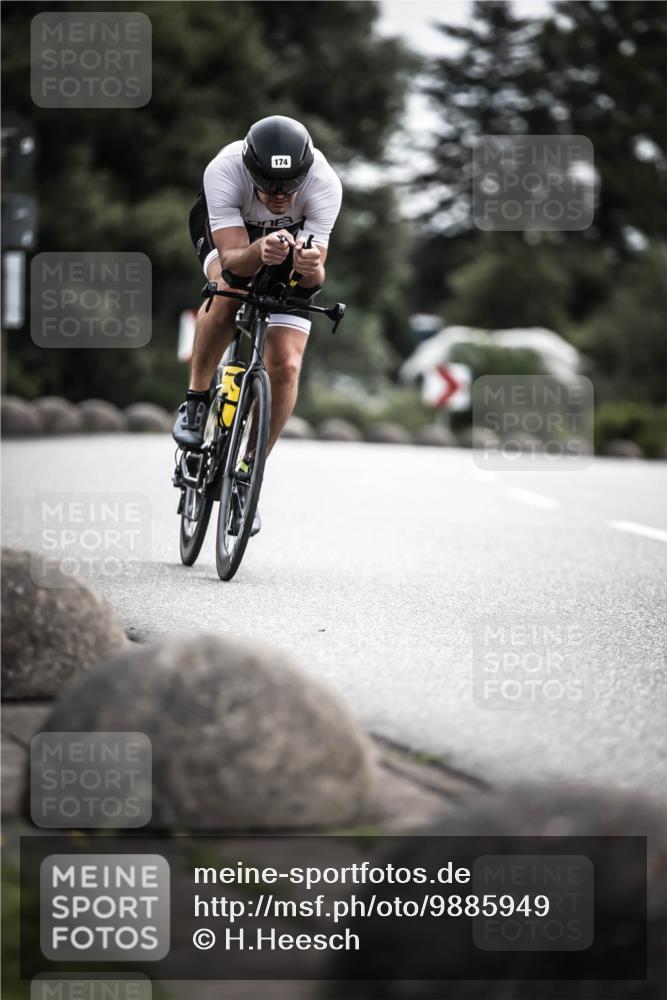21.06.2026 - 29. Vierlanden-Triathlon H.Heesch http://msf.ph/oto/9885949 21.06.2026 10:39:18 Radfahren 174, 181, 358 meine-sportfotos.de