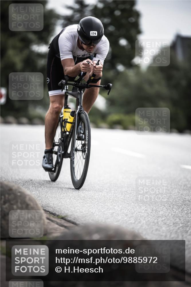 21.06.2026 - 29. Vierlanden-Triathlon H.Heesch http://msf.ph/oto/9885972 21.06.2026 10:39:18 Radfahren 174, 181, 358 meine-sportfotos.de