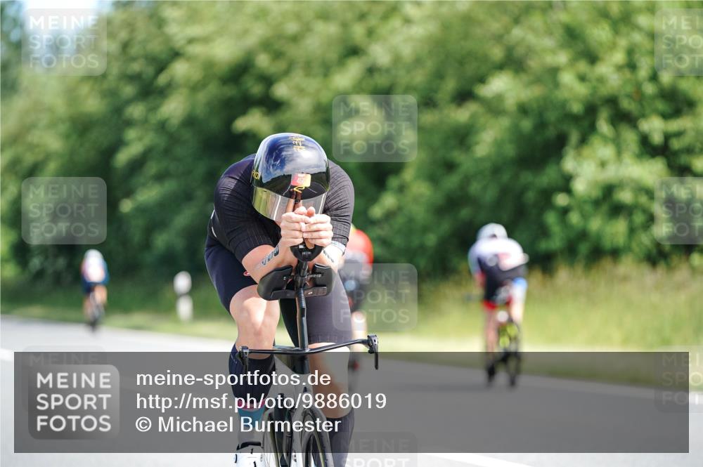 21.06.2026 - Viking Triathlon Michael Burmester http://msf.ph/oto/9886019 21.06.2026 11:26:00 Radfahren 52, 58, 86, 133, 165, 169, 189, 190, 280, 309, 316, 456, 474, 526, 527, 645, 664 meine-sportfotos.de