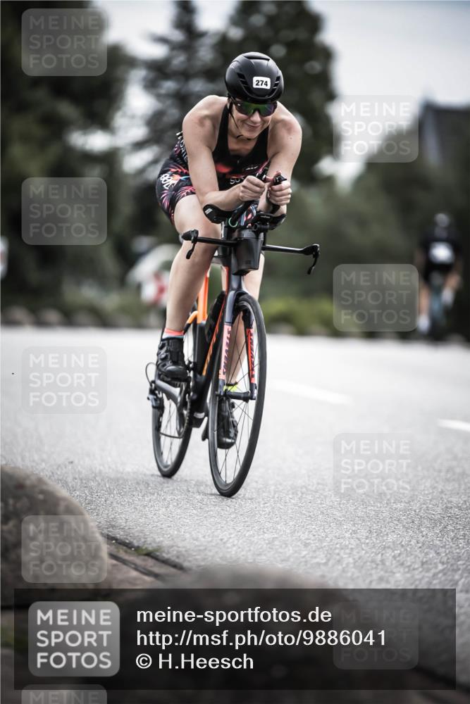 21.06.2026 - 29. Vierlanden-Triathlon H.Heesch http://msf.ph/oto/9886041 21.06.2026 10:39:37 Radfahren 23, 30, 198, 274, 277 meine-sportfotos.de