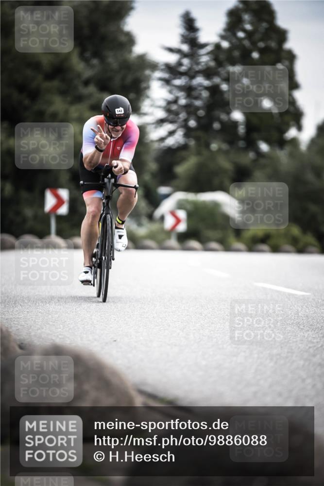 21.06.2026 - 29. Vierlanden-Triathlon H.Heesch http://msf.ph/oto/9886088 21.06.2026 10:39:47 Radfahren 111, 142, 179, 431, 454 meine-sportfotos.de