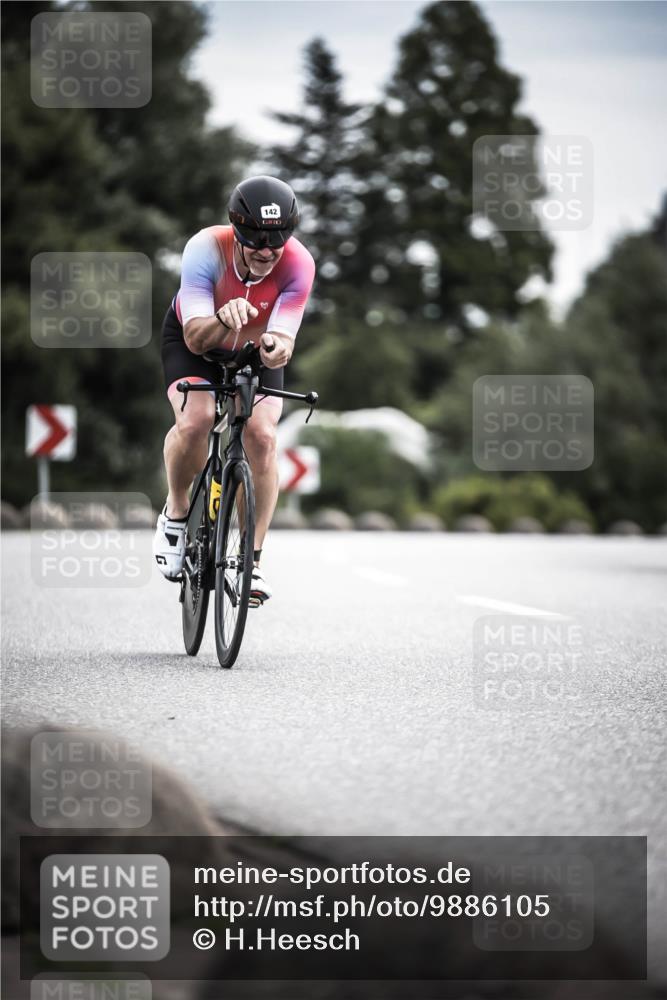 21.06.2026 - 29. Vierlanden-Triathlon H.Heesch http://msf.ph/oto/9886105 21.06.2026 10:39:47 Radfahren 111, 142, 179, 431, 454 meine-sportfotos.de