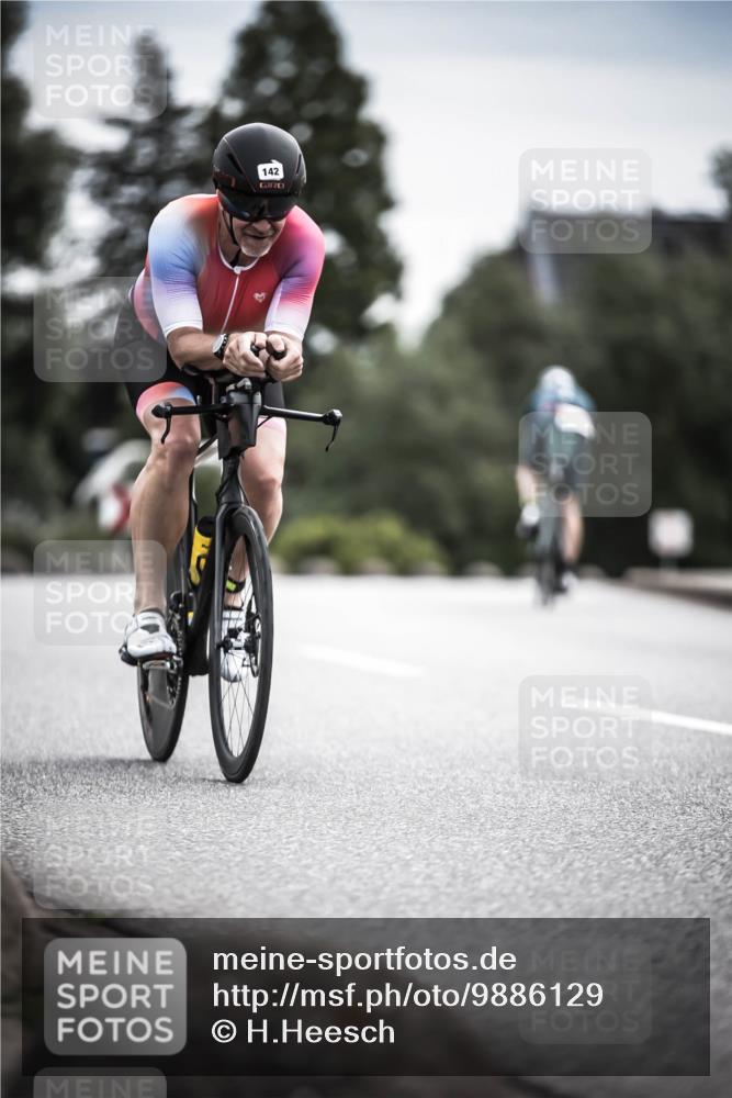 21.06.2026 - 29. Vierlanden-Triathlon H.Heesch http://msf.ph/oto/9886129 21.06.2026 10:39:47 Radfahren 111, 142, 179, 431, 454 meine-sportfotos.de