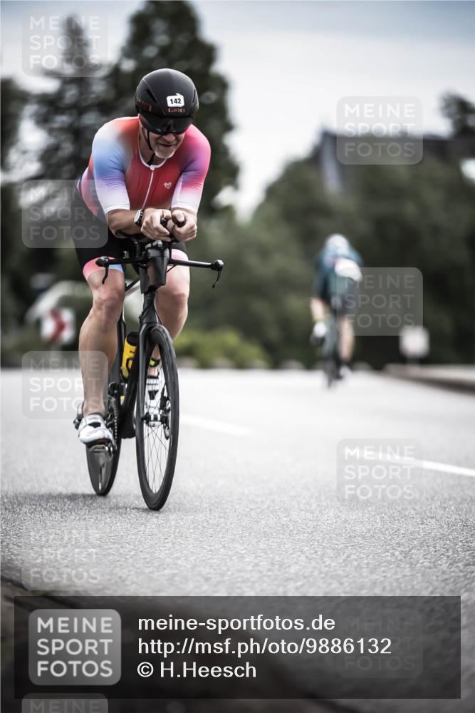21.06.2026 - 29. Vierlanden-Triathlon H.Heesch http://msf.ph/oto/9886132 21.06.2026 10:39:48 Radfahren 111, 142, 179, 431, 454 meine-sportfotos.de