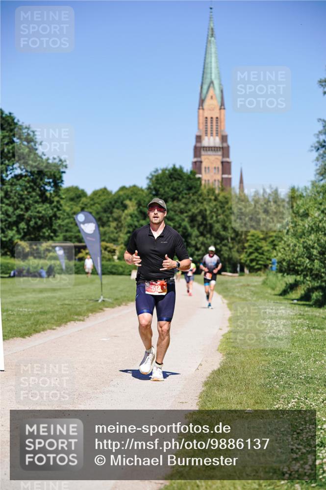 21.06.2026 - Viking Triathlon Michael Burmester http://msf.ph/oto/9886137 21.06.2026 16:12:06 Radfahren  meine-sportfotos.de
