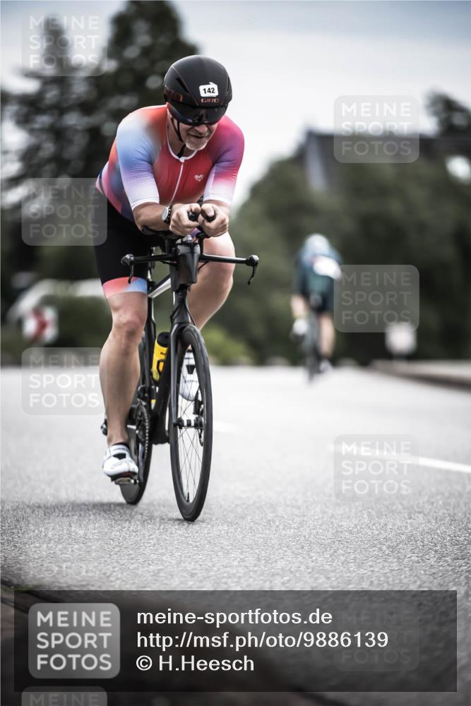 21.06.2026 - 29. Vierlanden-Triathlon H.Heesch http://msf.ph/oto/9886139 21.06.2026 10:39:48 Radfahren 111, 142, 179, 431, 454 meine-sportfotos.de