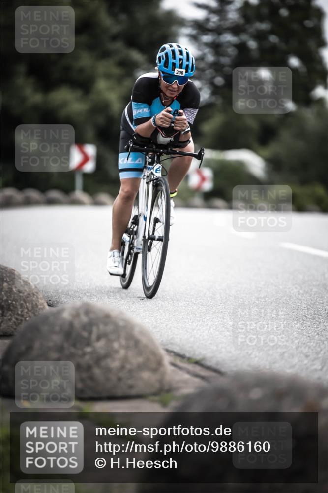 21.06.2026 - 29. Vierlanden-Triathlon H.Heesch http://msf.ph/oto/9886160 21.06.2026 10:39:59 Radfahren 154, 300 meine-sportfotos.de