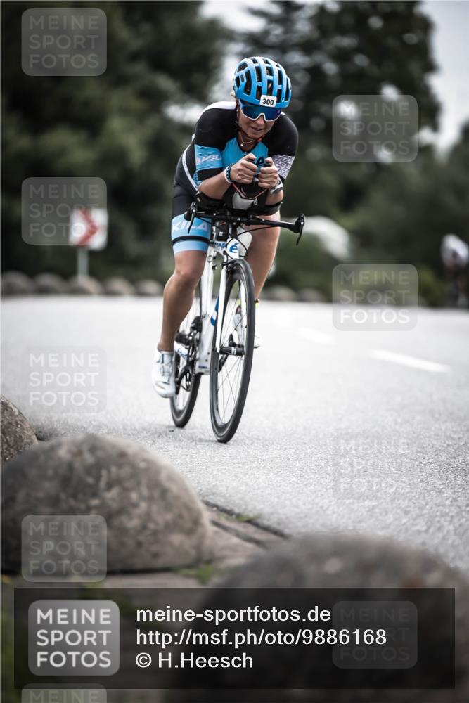 21.06.2026 - 29. Vierlanden-Triathlon H.Heesch http://msf.ph/oto/9886168 21.06.2026 10:39:59 Radfahren 154, 300 meine-sportfotos.de