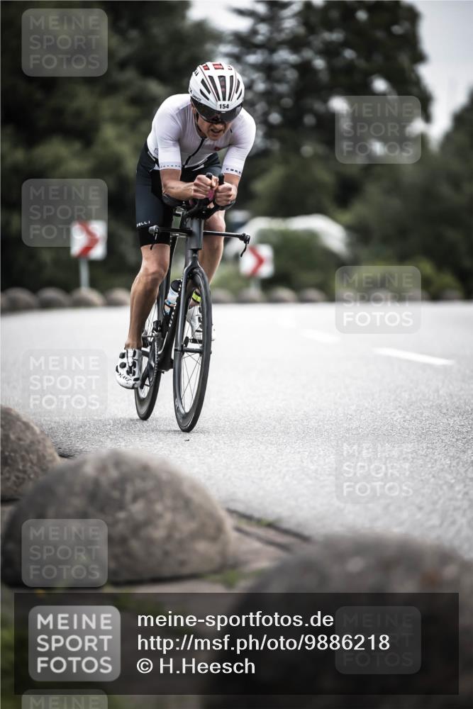 21.06.2026 - 29. Vierlanden-Triathlon H.Heesch http://msf.ph/oto/9886218 21.06.2026 10:40:06 Radfahren 154, 309 meine-sportfotos.de