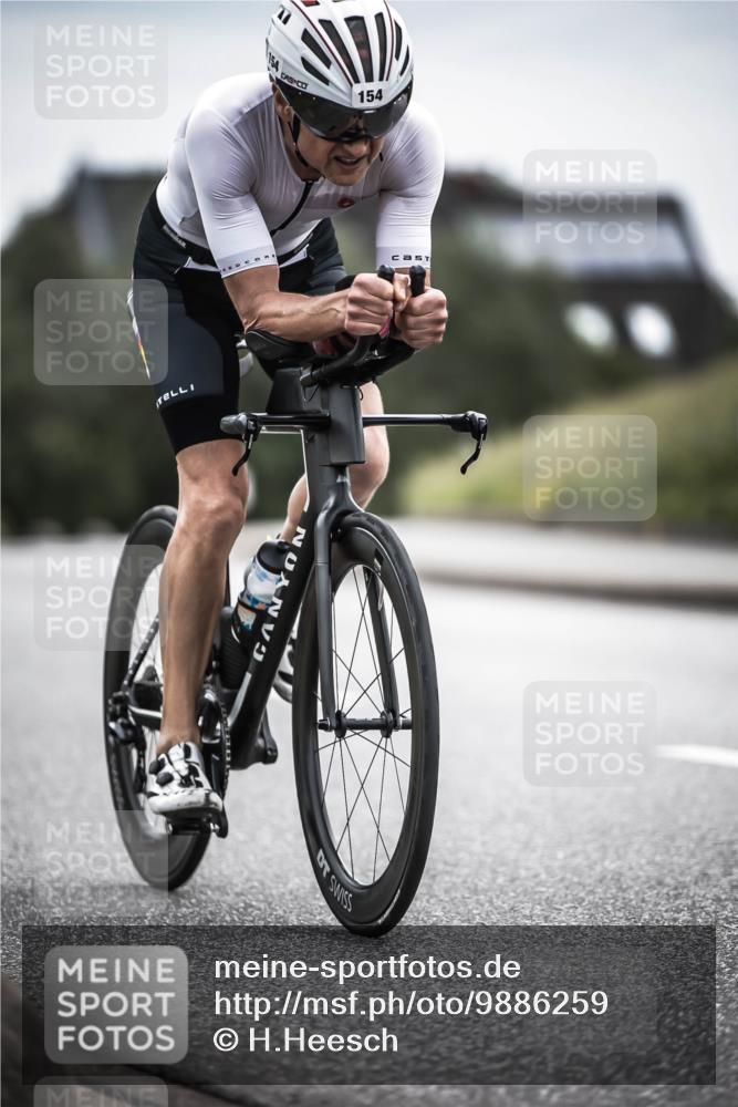 21.06.2026 - 29. Vierlanden-Triathlon H.Heesch http://msf.ph/oto/9886259 21.06.2026 10:40:07 Radfahren 154, 309 meine-sportfotos.de