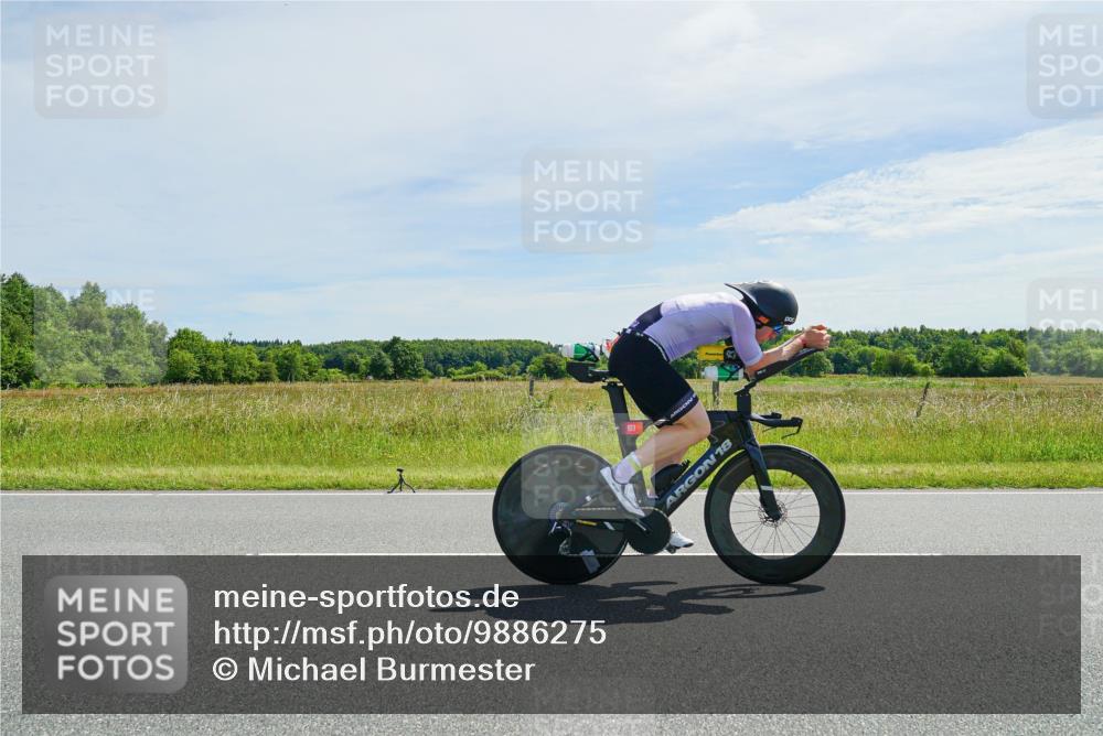 21.06.2026 - Viking Triathlon Michael Burmester http://msf.ph/oto/9886275 21.06.2026 11:47:34 Radfahren 24, 65, 74, 103, 115, 115, 122, 270, 450, 483, 513, 569 meine-sportfotos.de