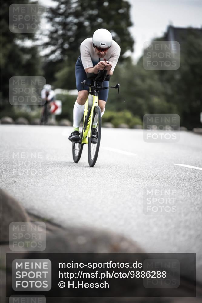 21.06.2026 - 29. Vierlanden-Triathlon H.Heesch http://msf.ph/oto/9886288 21.06.2026 10:40:34 Radfahren 199, 280 meine-sportfotos.de