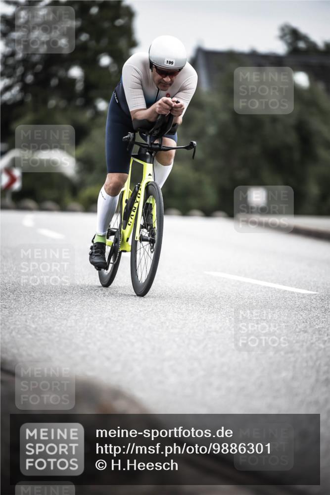 21.06.2026 - 29. Vierlanden-Triathlon H.Heesch http://msf.ph/oto/9886301 21.06.2026 10:40:35 Radfahren 199, 280 meine-sportfotos.de