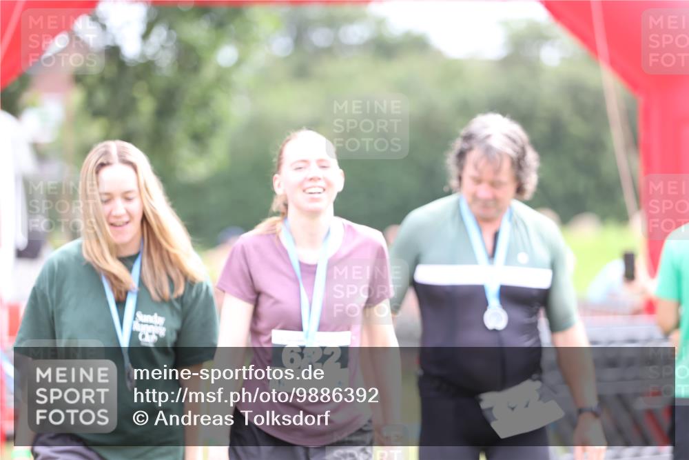 21.06.2026 - 29. Vierlanden-Triathlon Andreas Tolksdorf http://msf.ph/oto/9886392 21.06.2026 11:31:40 Ziel 552, 552 meine-sportfotos.de