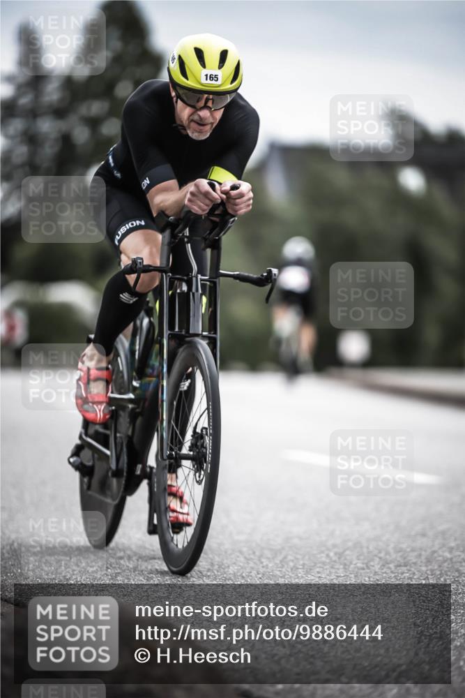 21.06.2026 - 29. Vierlanden-Triathlon H.Heesch http://msf.ph/oto/9886444 21.06.2026 10:40:52 Radfahren 39, 165, 180, 231, 269, 289, 301, 316 meine-sportfotos.de