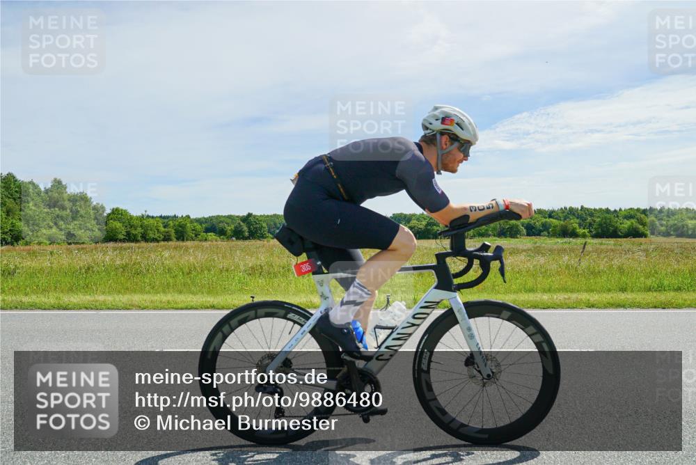 21.06.2026 - Viking Triathlon Michael Burmester http://msf.ph/oto/9886480 21.06.2026 11:48:51 Radfahren 250, 283, 291, 305, 307, 473, 616 meine-sportfotos.de