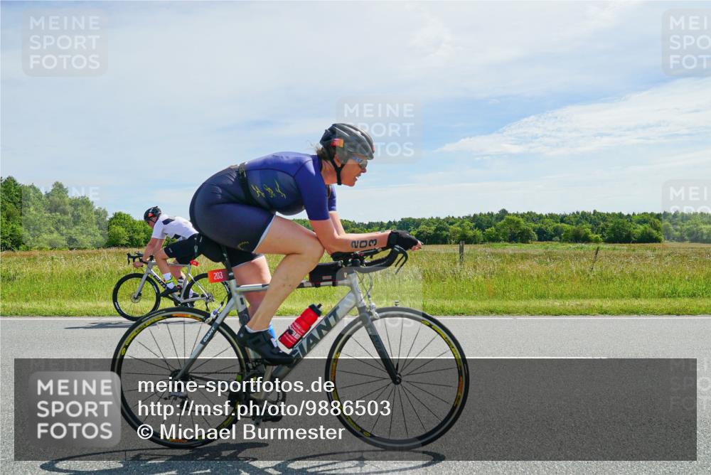 21.06.2026 - Viking Triathlon Michael Burmester http://msf.ph/oto/9886503 21.06.2026 11:49:08 Radfahren 167, 175, 203, 296, 298, 307, 368, 433, 473 meine-sportfotos.de