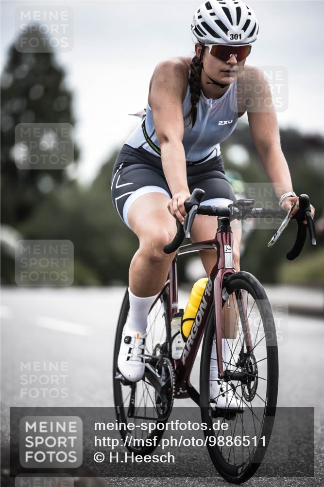 21.06.2026 - 29. Vierlanden-Triathlon H.Heesch http://msf.ph/oto/9886511 21.06.2026 10:41:00 Radfahren 39, 231, 265, 301 meine-sportfotos.de