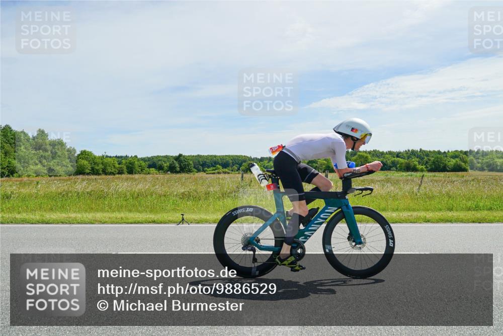 21.06.2026 - Viking Triathlon Michael Burmester http://msf.ph/oto/9886529 21.06.2026 11:49:37 Radfahren 9, 38, 40, 156, 168, 175, 207, 254, 471, 489, 498, 629 meine-sportfotos.de