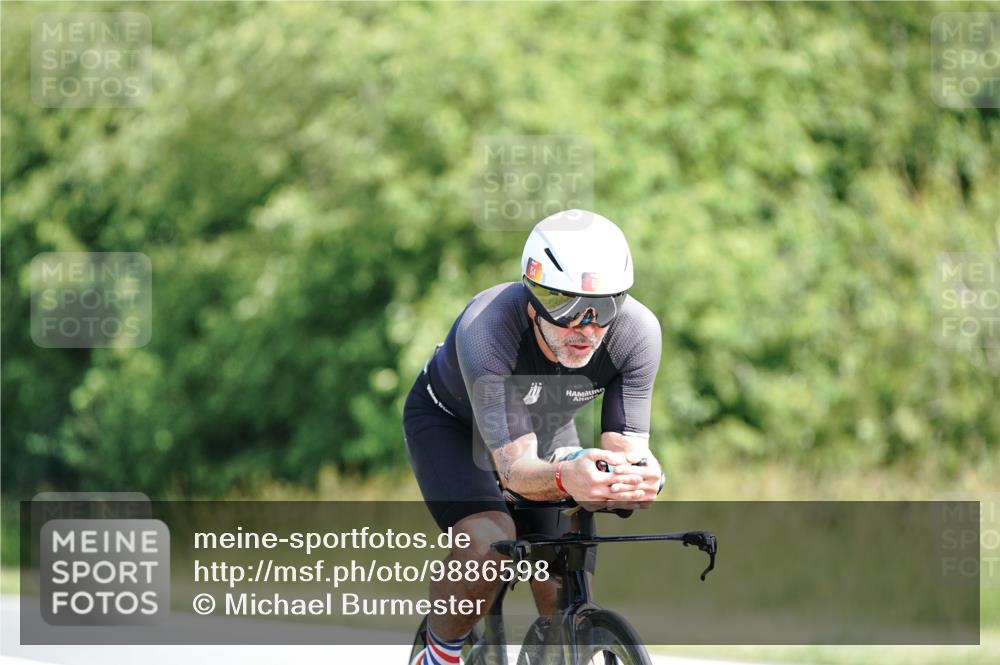 21.06.2026 - Viking Triathlon Michael Burmester http://msf.ph/oto/9886598 21.06.2026 11:27:20 Radfahren 44, 63, 74, 87, 111, 154, 162, 163, 166, 227, 266, 275, 411, 417, 484, 522, 567, 649, 651, 665 meine-sportfotos.de