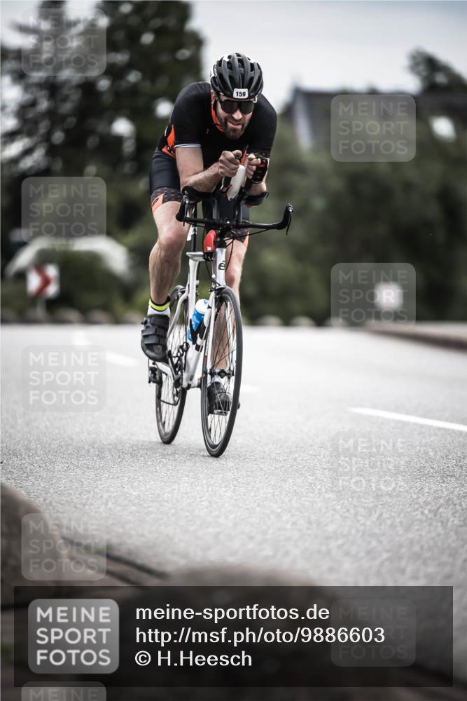 21.06.2026 - 29. Vierlanden-Triathlon H.Heesch http://msf.ph/oto/9886603 21.06.2026 10:41:20 Radfahren 159 meine-sportfotos.de