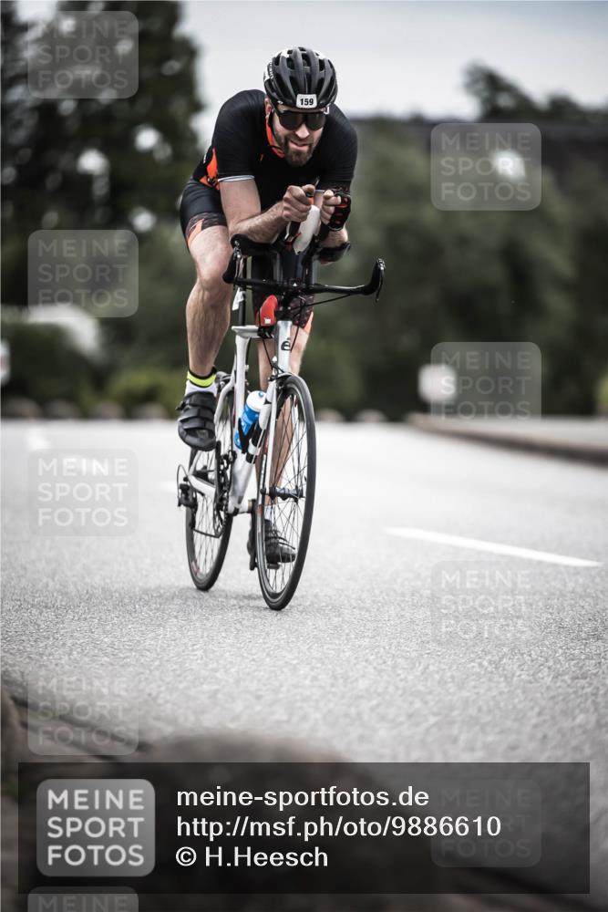 21.06.2026 - 29. Vierlanden-Triathlon H.Heesch http://msf.ph/oto/9886610 21.06.2026 10:41:20 Radfahren 159 meine-sportfotos.de