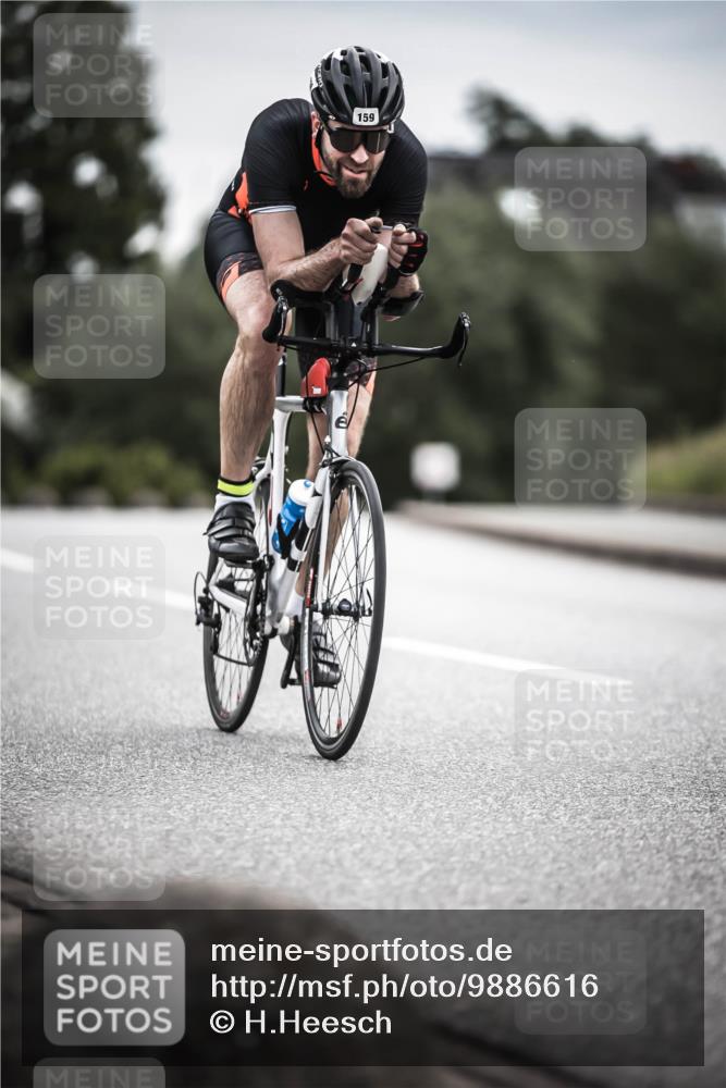 21.06.2026 - 29. Vierlanden-Triathlon H.Heesch http://msf.ph/oto/9886616 21.06.2026 10:41:20 Radfahren 159 meine-sportfotos.de