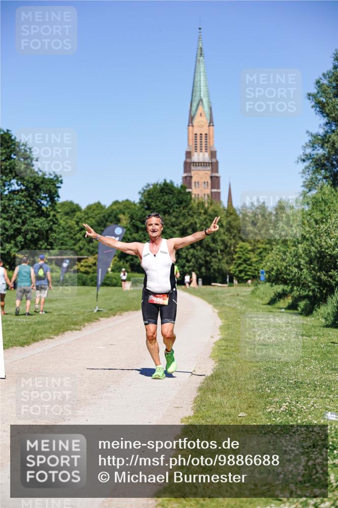 21.06.2026 - Viking Triathlon Michael Burmester http://msf.ph/oto/9886688 21.06.2026 16:17:23 Radfahren  meine-sportfotos.de
