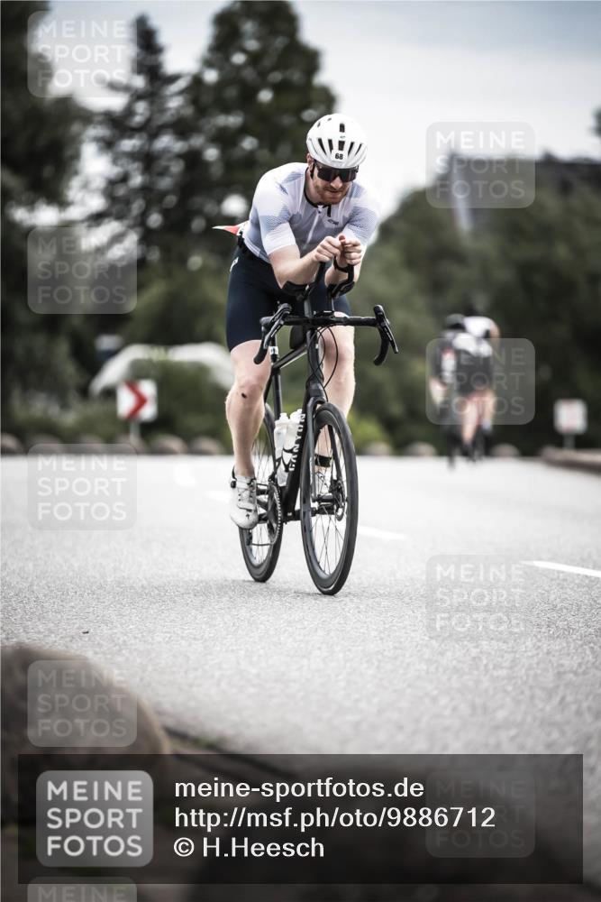 21.06.2026 - 29. Vierlanden-Triathlon H.Heesch http://msf.ph/oto/9886712 21.06.2026 10:41:49 Radfahren 68, 195 meine-sportfotos.de