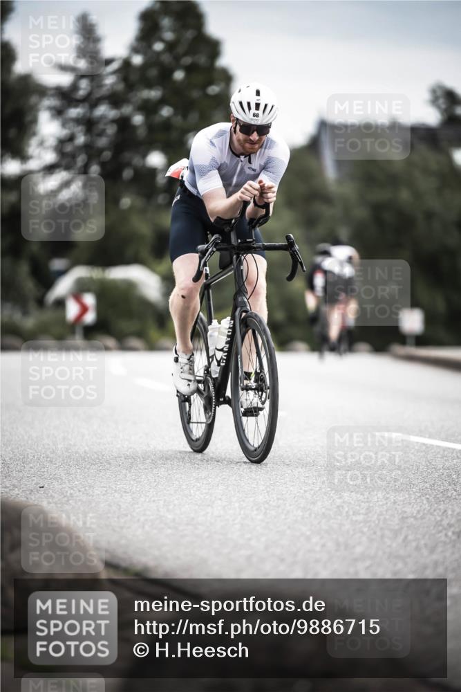 21.06.2026 - 29. Vierlanden-Triathlon H.Heesch http://msf.ph/oto/9886715 21.06.2026 10:41:49 Radfahren 68, 195 meine-sportfotos.de