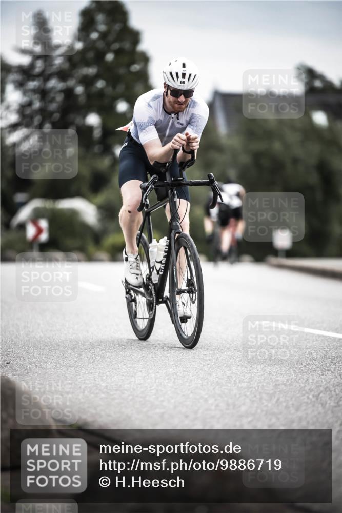 21.06.2026 - 29. Vierlanden-Triathlon H.Heesch http://msf.ph/oto/9886719 21.06.2026 10:41:49 Radfahren 68, 195 meine-sportfotos.de
