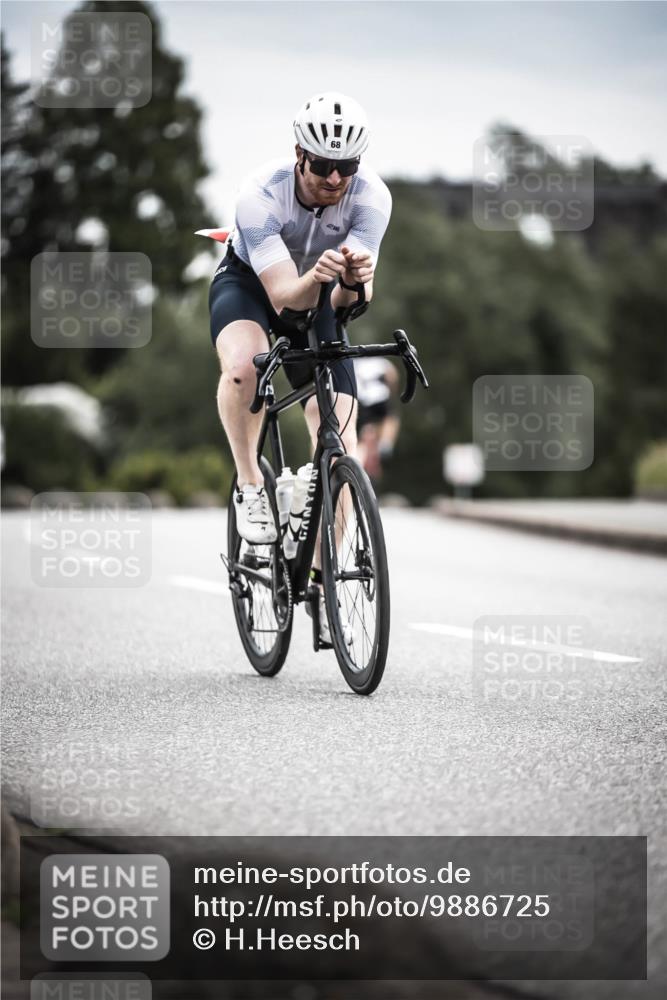 21.06.2026 - 29. Vierlanden-Triathlon H.Heesch http://msf.ph/oto/9886725 21.06.2026 10:41:49 Radfahren 68, 195 meine-sportfotos.de