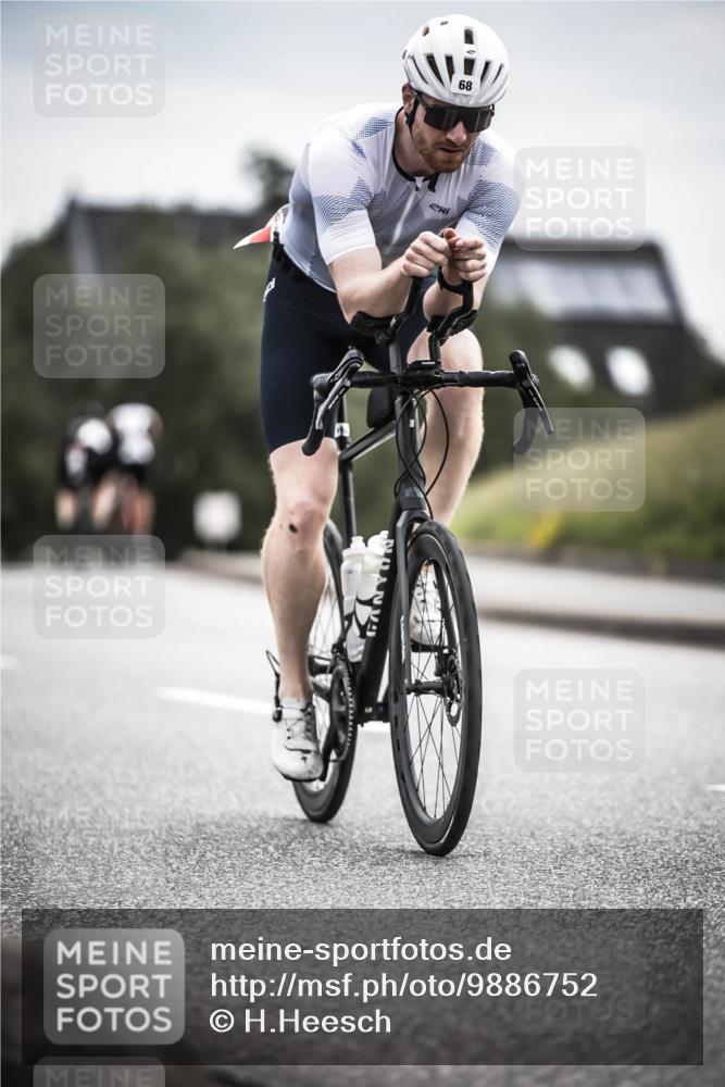 21.06.2026 - 29. Vierlanden-Triathlon H.Heesch http://msf.ph/oto/9886752 21.06.2026 10:41:49 Radfahren 68, 195 meine-sportfotos.de