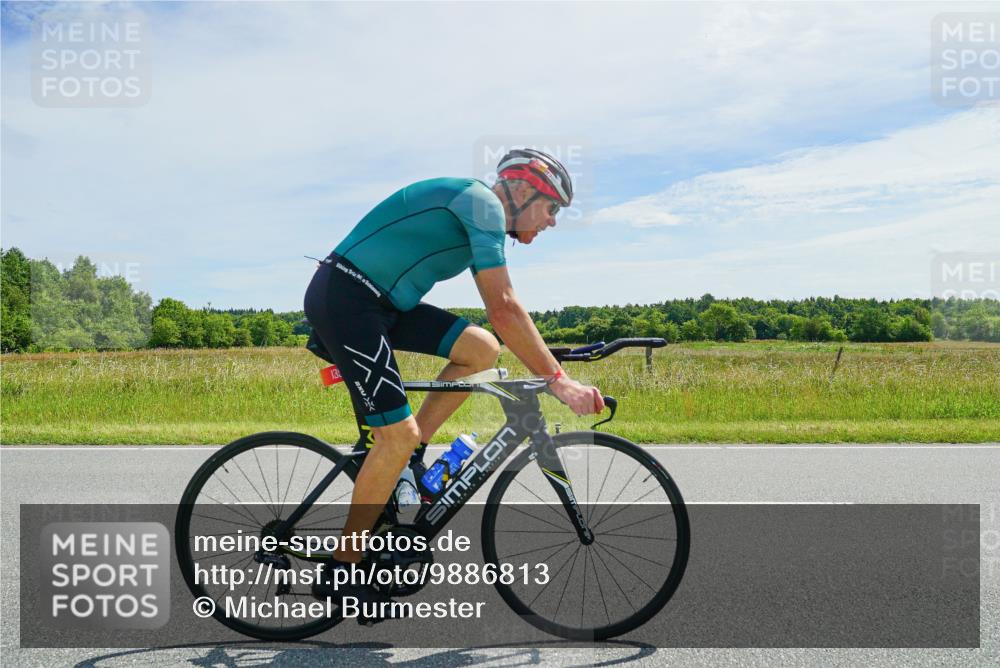21.06.2026 - Viking Triathlon Michael Burmester http://msf.ph/oto/9886813 21.06.2026 11:52:51 Radfahren 104, 109, 135, 145, 178, 180, 383, 446, 452, 452, 496, 500, 515, 603, 610 meine-sportfotos.de
