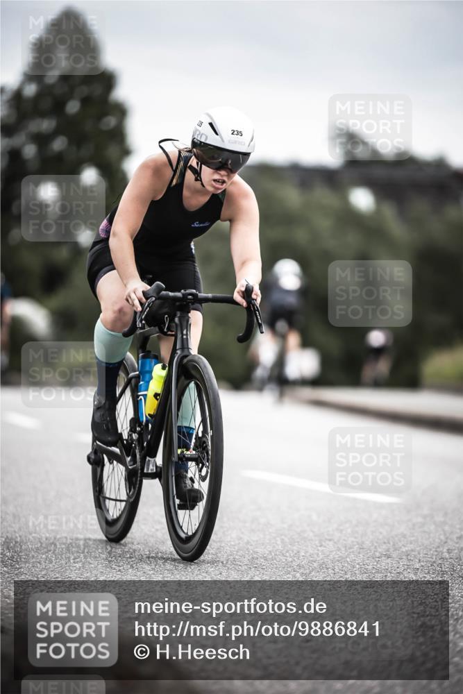 21.06.2026 - 29. Vierlanden-Triathlon H.Heesch http://msf.ph/oto/9886841 21.06.2026 10:42:45 Radfahren 91, 217, 235 meine-sportfotos.de