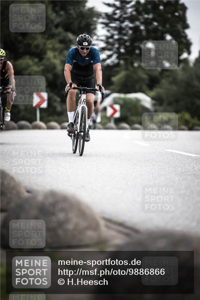 21.06.2026 - 29. Vierlanden-Triathlon H.Heesch http://msf.ph/oto/9886866 21.06.2026 10:42:49 Radfahren 91, 217, 235, 266, 338 meine-sportfotos.de