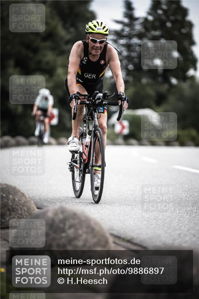 21.06.2026 - 29. Vierlanden-Triathlon H.Heesch http://msf.ph/oto/9886897 21.06.2026 10:42:50 Radfahren 91, 217, 266, 338 meine-sportfotos.de