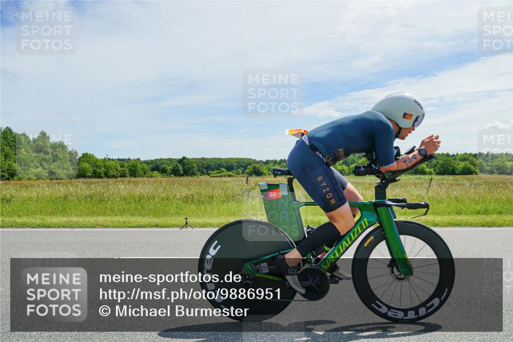 21.06.2026 - Viking Triathlon Michael Burmester http://msf.ph/oto/9886951 21.06.2026 11:54:02 Radfahren 62, 62, 143, 217, 231, 354, 363, 398, 424, 448, 454, 458, 579 meine-sportfotos.de