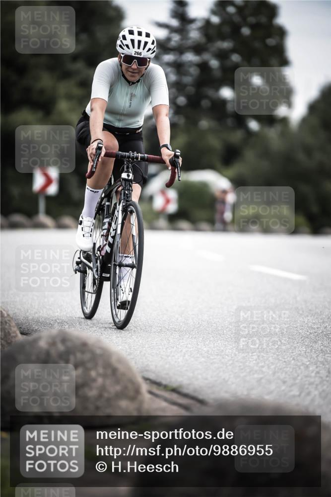 21.06.2026 - 29. Vierlanden-Triathlon H.Heesch http://msf.ph/oto/9886955 21.06.2026 10:42:54 Radfahren 217, 266, 338 meine-sportfotos.de