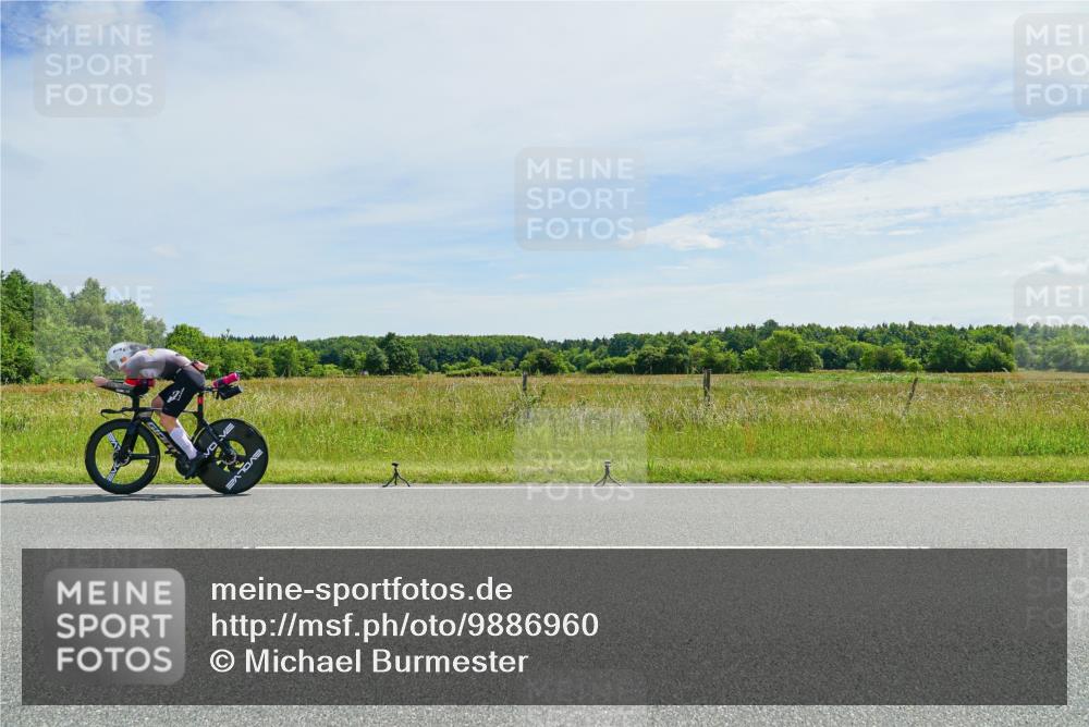 21.06.2026 - Viking Triathlon Michael Burmester http://msf.ph/oto/9886960 21.06.2026 11:54:08 Radfahren 62, 143, 209, 231, 347, 354, 424, 448, 454, 579, 662 meine-sportfotos.de