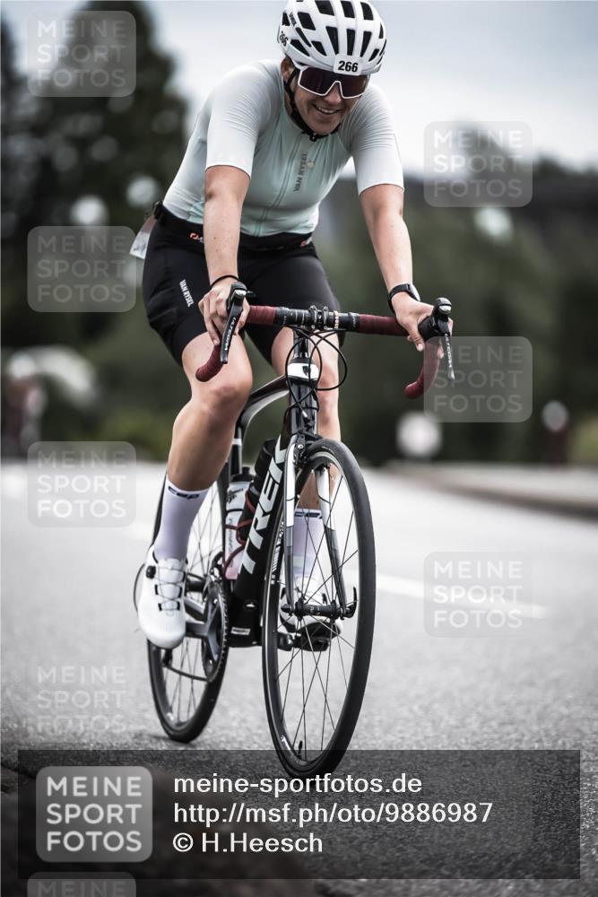 21.06.2026 - 29. Vierlanden-Triathlon H.Heesch http://msf.ph/oto/9886987 21.06.2026 10:42:55 Radfahren 217, 266, 273, 338 meine-sportfotos.de