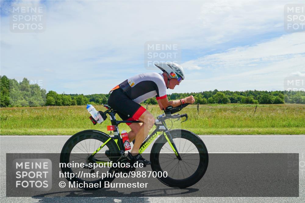 21.06.2026 - Viking Triathlon Michael Burmester http://msf.ph/oto/9887000 21.06.2026 11:54:22 Radfahren 81, 114, 209, 243, 264, 309, 347, 392, 417, 530, 579, 662, 662 meine-sportfotos.de